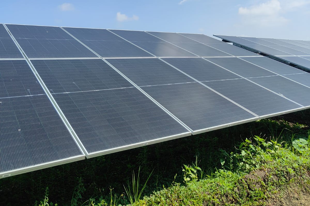 1.8 MW Fixed Tilt project at Dudhai